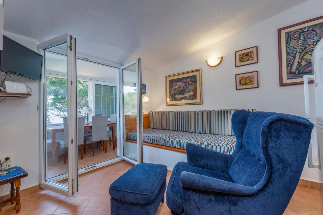 Janus Apartments Jelsa  Bagian luar foto