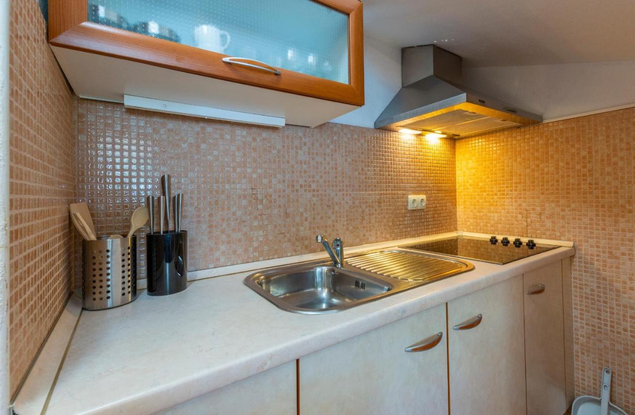 Janus Apartments Jelsa  Bagian luar foto