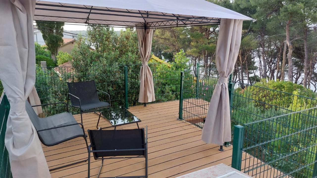 Janus Apartments Jelsa  Bagian luar foto