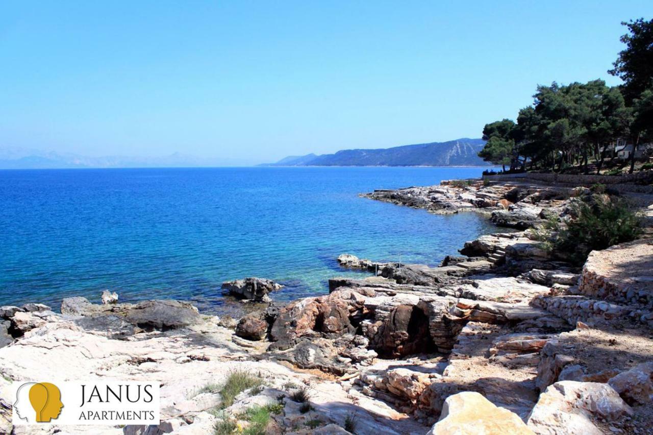 Janus Apartments Jelsa  Bagian luar foto