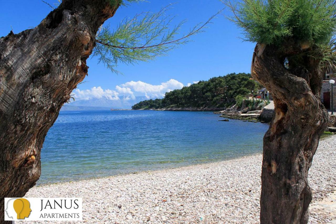Janus Apartments Jelsa  Bagian luar foto